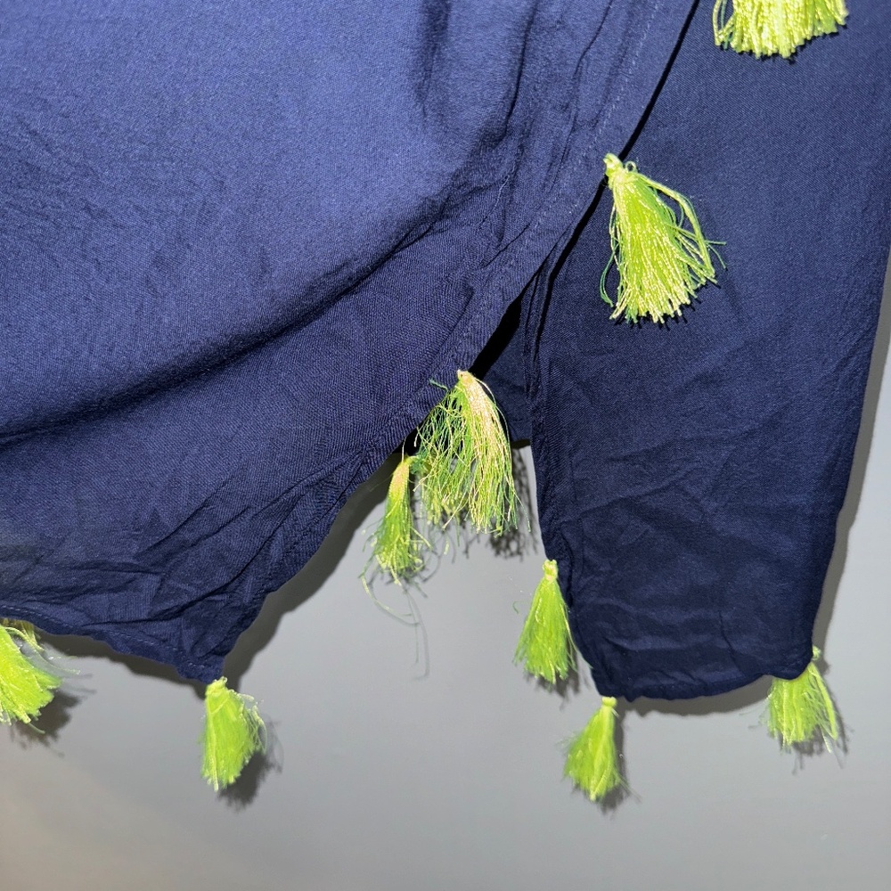 EUC Lilly Pulitzer Castilla Tunic Coverup Navy Lime Green Embroidery S/M - Picture 4 of 7